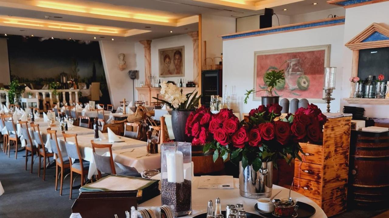 Hotel Zur Au Делликон Экстерьер фото