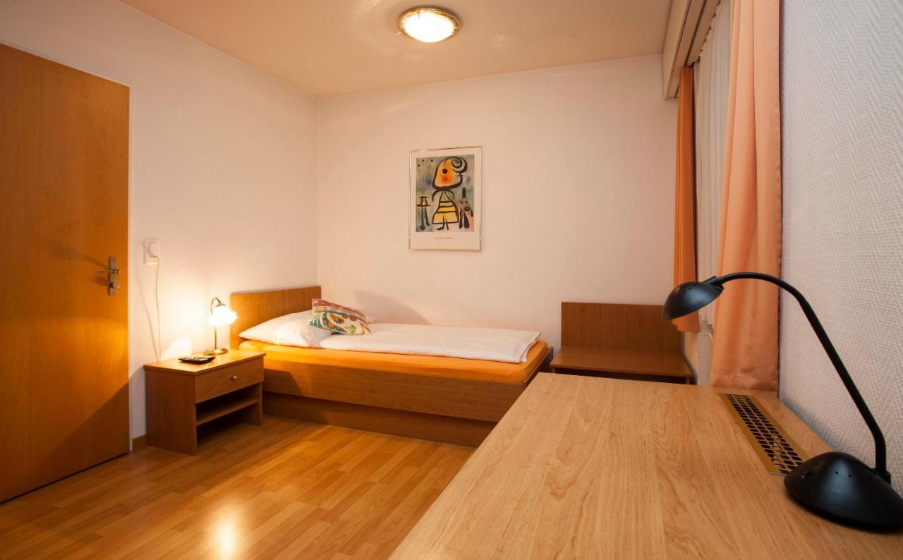 Hotel Zur Au Делликон Экстерьер фото